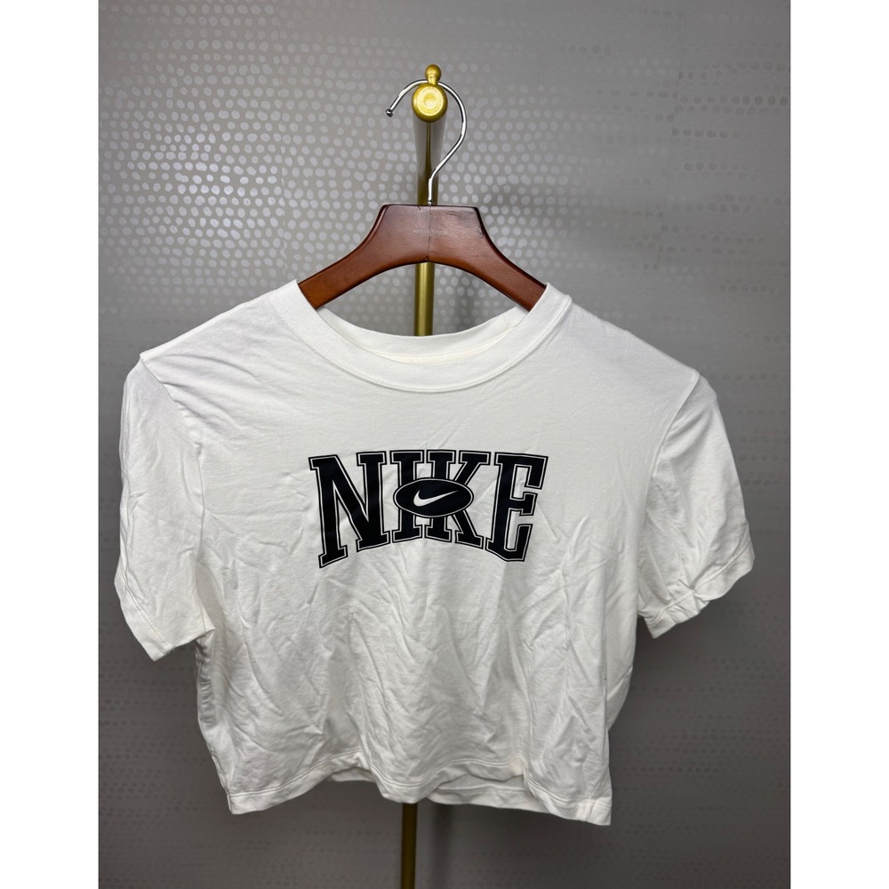 Nike The Nike Tee Womens XL White Black Logo Graphic Slim Fit Cropped HQ1709-133